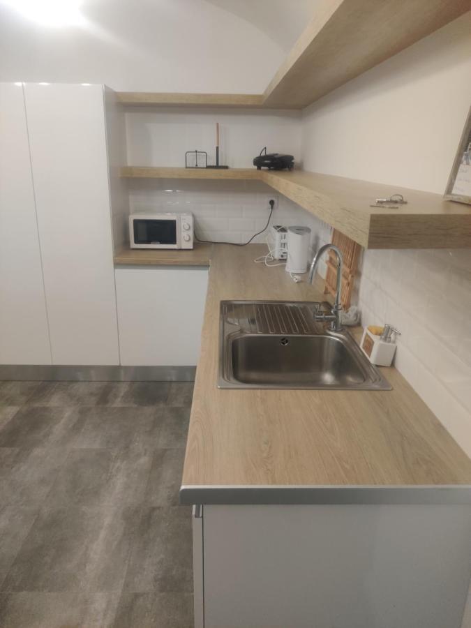 Guesthouse Έβορα Εξωτερικό φωτογραφία
